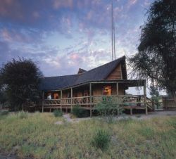 Unterk�nfte - Islands in Africa - Deception Valley Lodge
